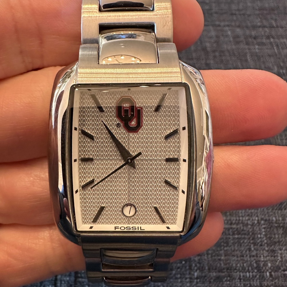 OU Themed Fossil Watch